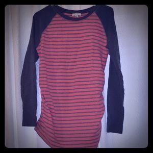 Liz Lange Maternity Sweatshirt